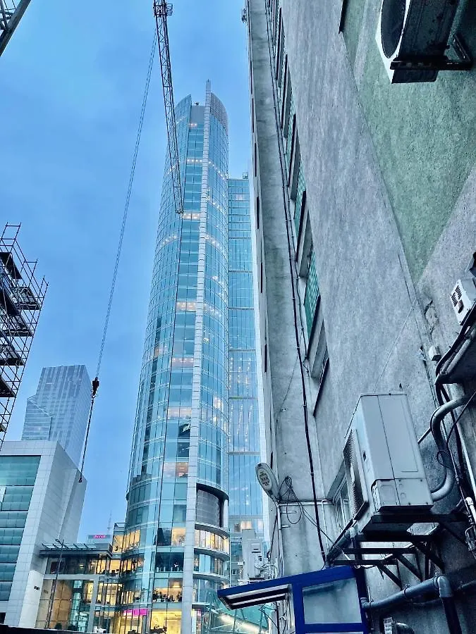 Super Apartament Green Rondo Onz Metro Nowe Wifi 300 Mb/S Aircondition Netflix Spotify 华沙
